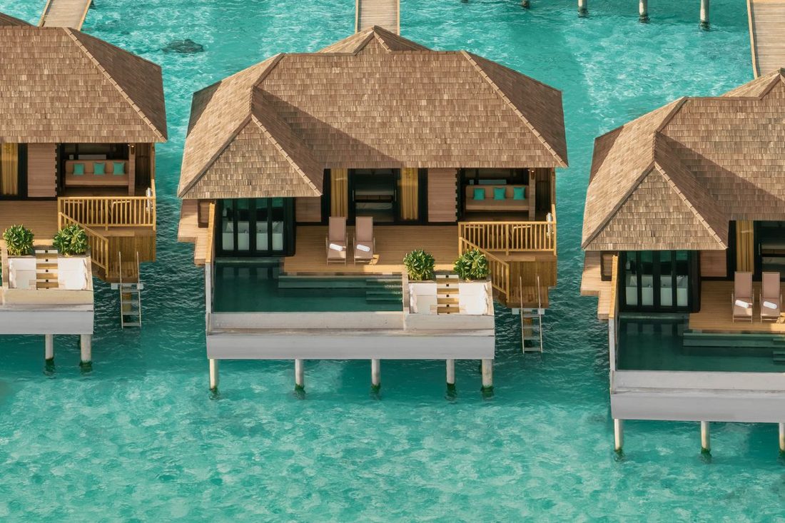 Horizon Water Villa with Pool