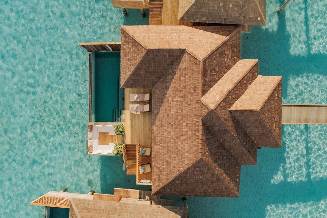 Horizon Water Villa with Pool