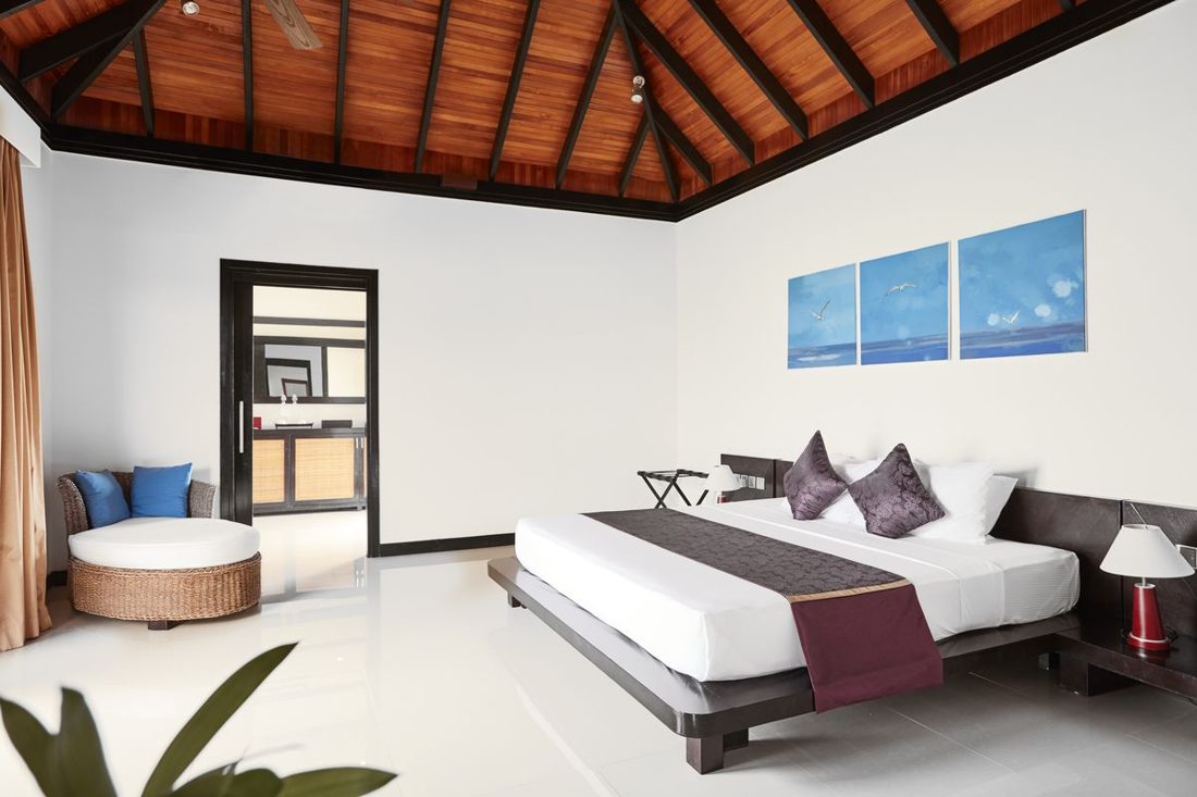 Infinity Water Villa